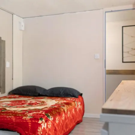 Andalouse Apartment Poussan
