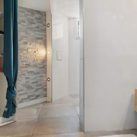 Apartment Andalouse Poussan